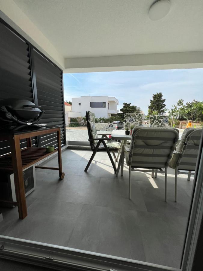 Black Pearl Novalja Exterior foto